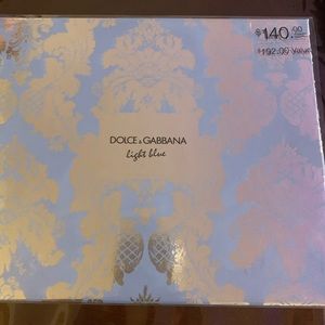 D & G light blue gift set women
